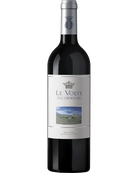 Glänzender Flaschenhals des Le Volte dell'Ornellaia 2024 Toscana IGT, Rotwein von Tenuta dell'Ornellaia in einer Weinflasche.